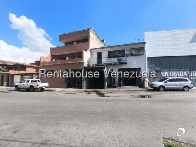 Local comercial en San Martín, Caracas – 2
