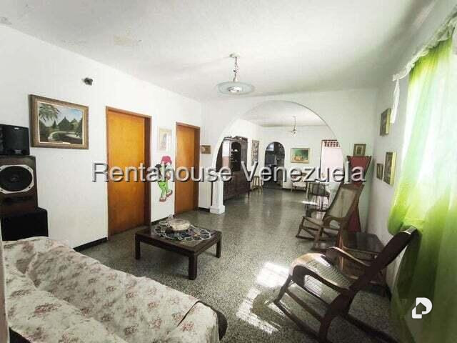 Local comercial en San Martín, Caracas – 18