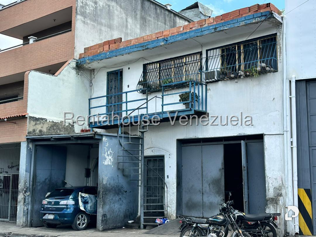 Local comercial en San Martín, Caracas – 1