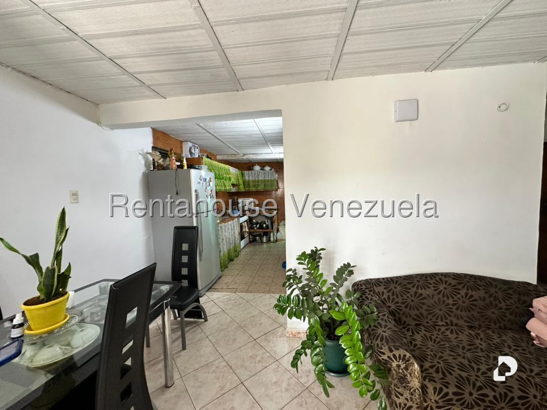 Local comercial en San Martín, Caracas – 11