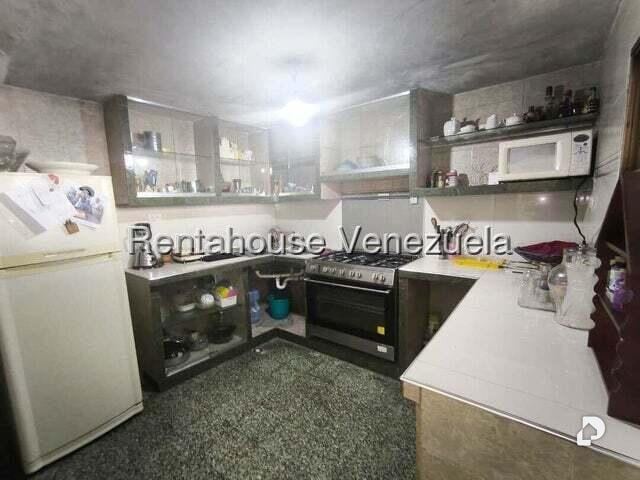 Local comercial en San Martín, Caracas – 16