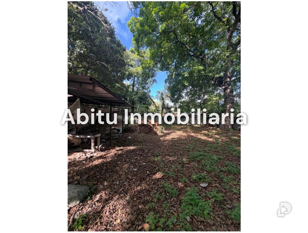 Terreno en La Castellana, Caracas – 2