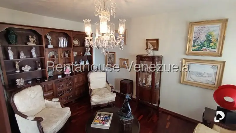 Apartamento en Los Naranjos (del Cafetal), Caracas – 17