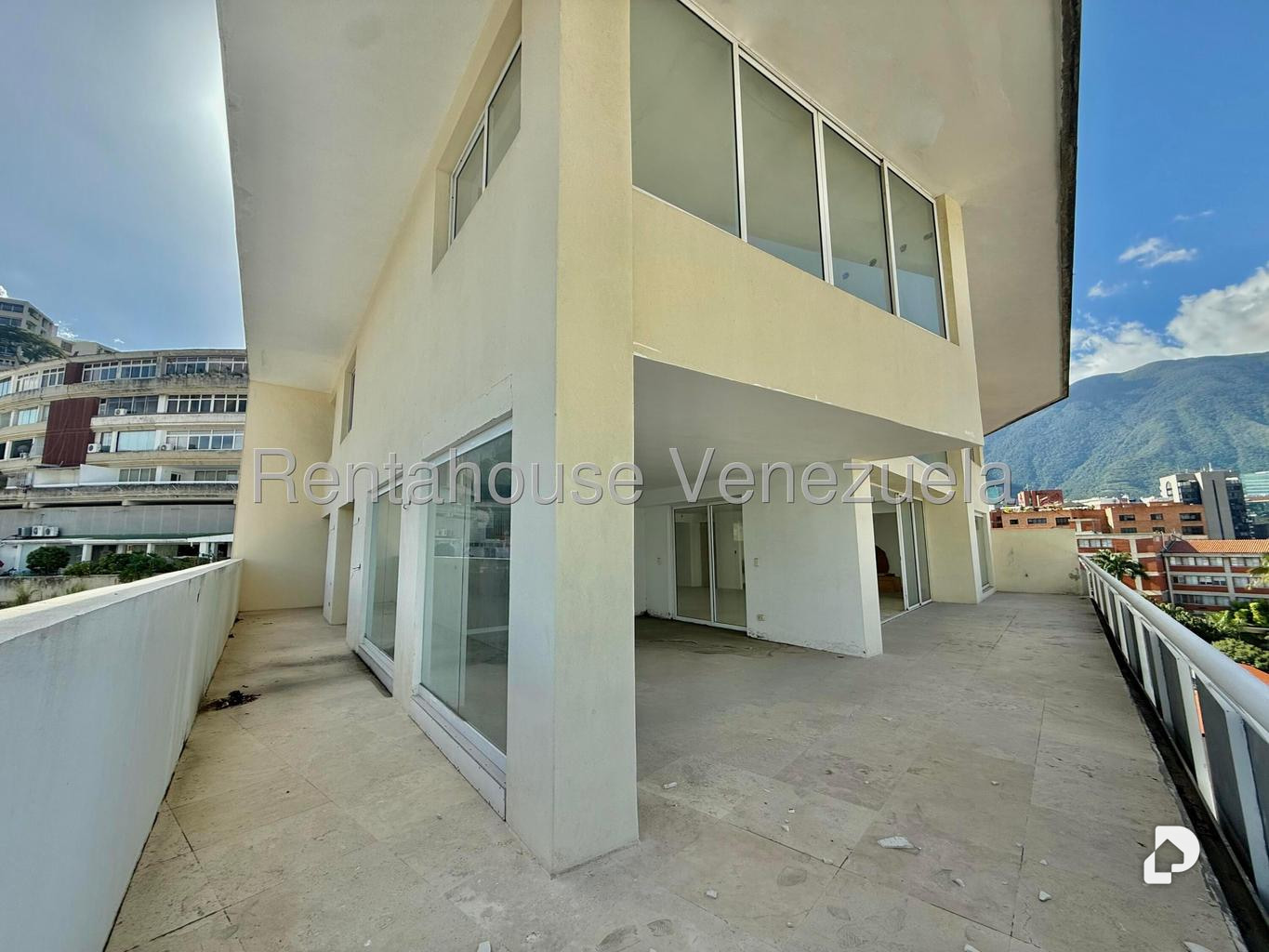 Apartment in Las Mercedes, Caracas – 5