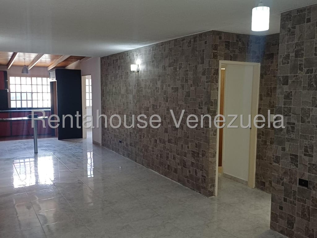 Apartamento en Alto Grande, Guatire - 1