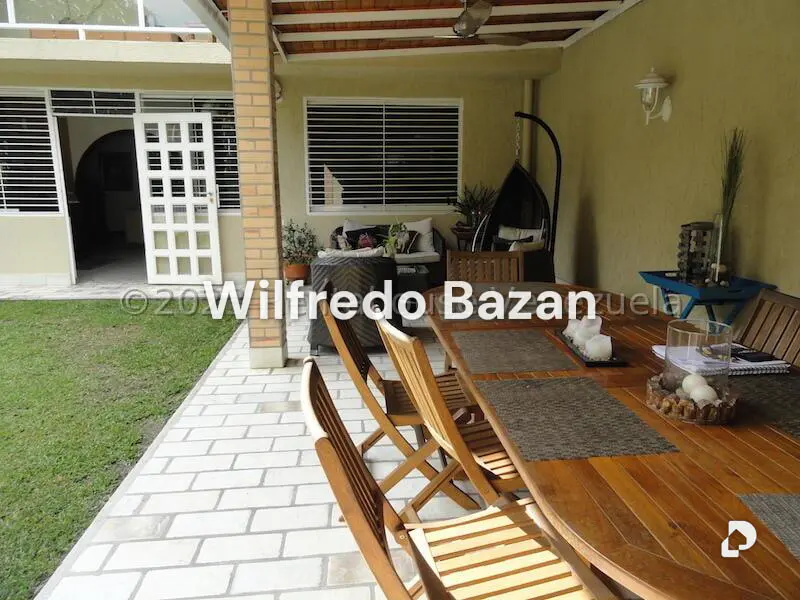 Casa en Santa Ana, Caracas – 13