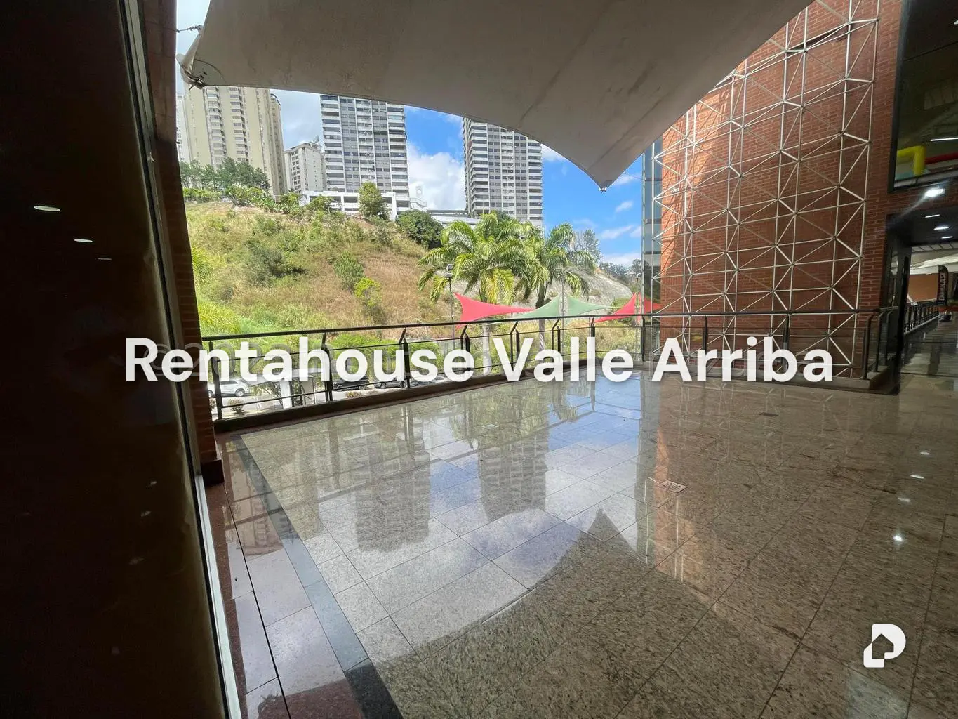 Local comercial en Manzanares, Caracas – 4