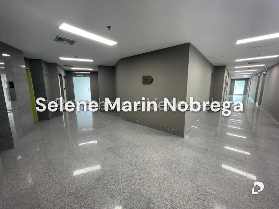 Oficina en Las Mercedes, Caracas – 4