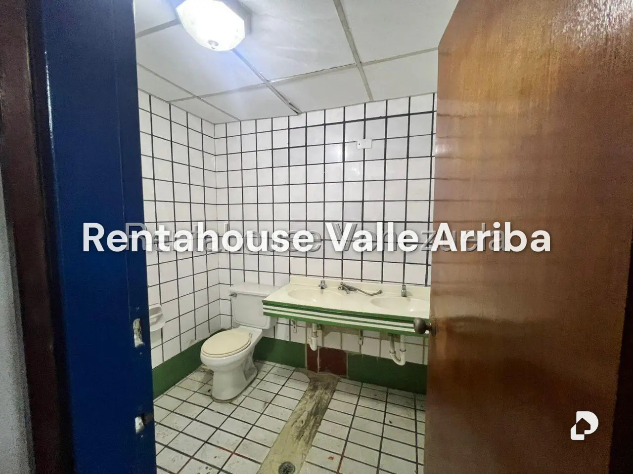 Local comercial en San Bernardino, Caracas – 11