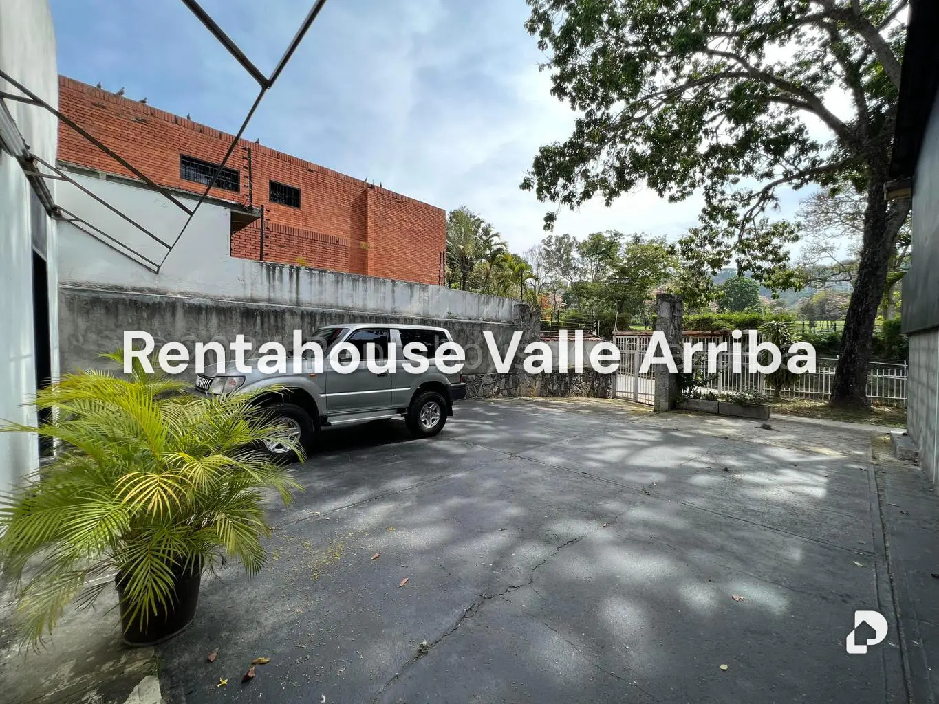 Terreno en Las Mercedes, Caracas – 8