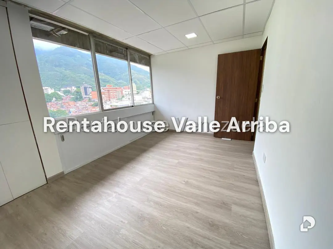Local comercial en San Bernardino, Caracas – 18