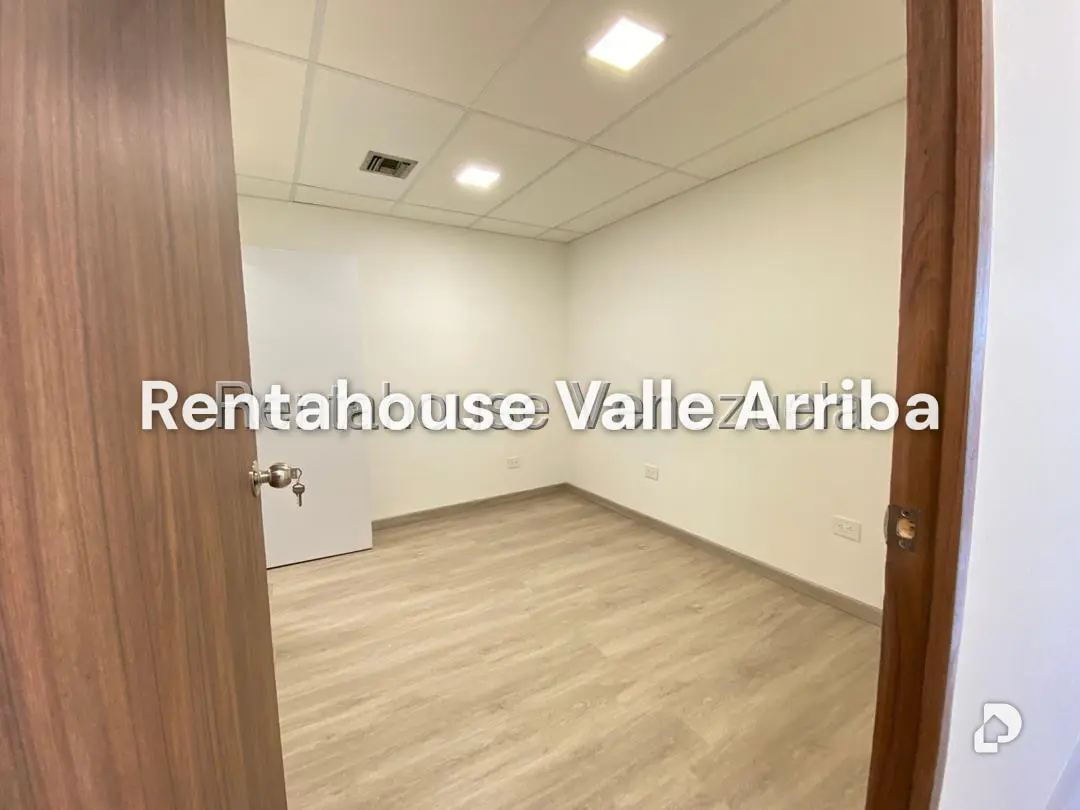 Local comercial en San Bernardino, Caracas – 12