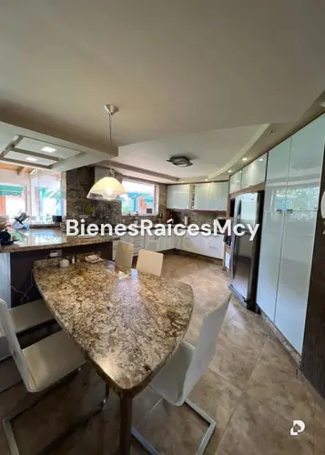 Casa en Andrés Bello, Maracay – 2