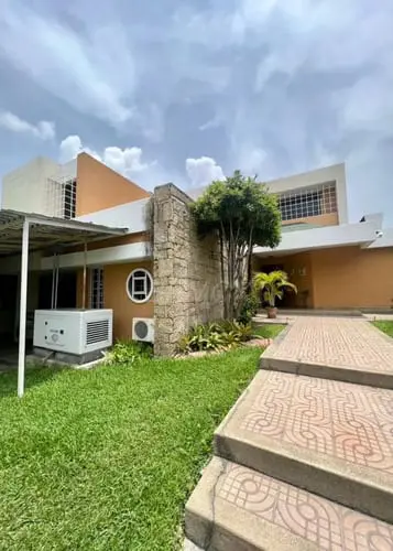 Casa en Andrés Bello, Maracay - 1