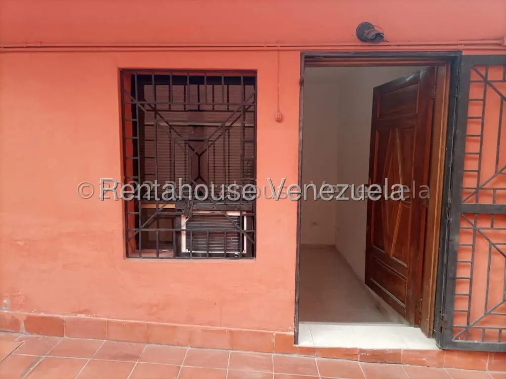 Commercial space in Los Palos Grandes, Caracas - 1