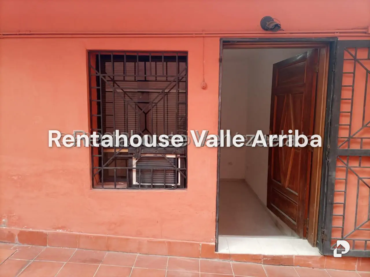 Local comercial en Los Palos Grandes, Caracas – 17