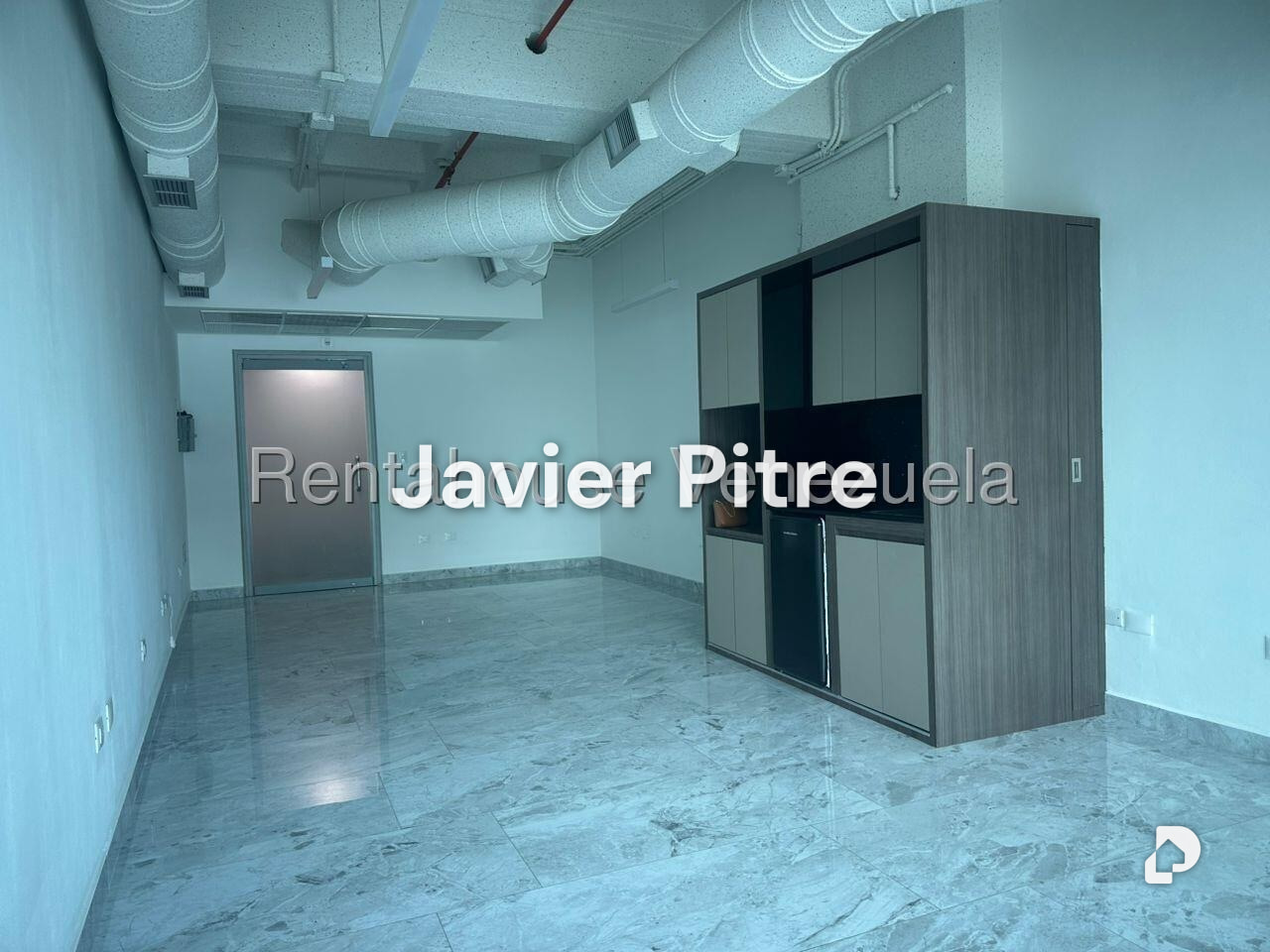 Oficina en Las Mercedes, Caracas – 19