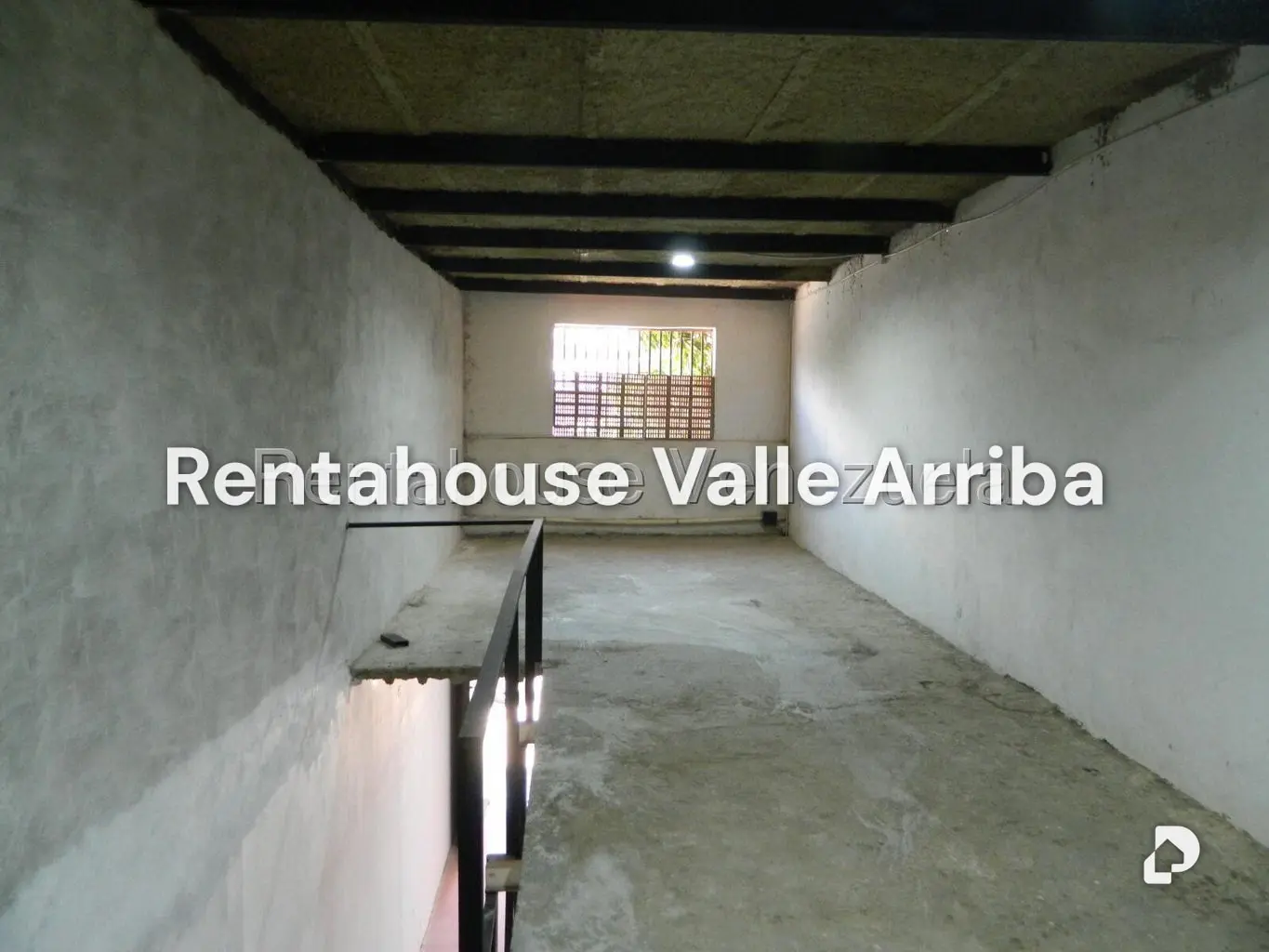 Local comercial en Los Rosales, Caracas – 8