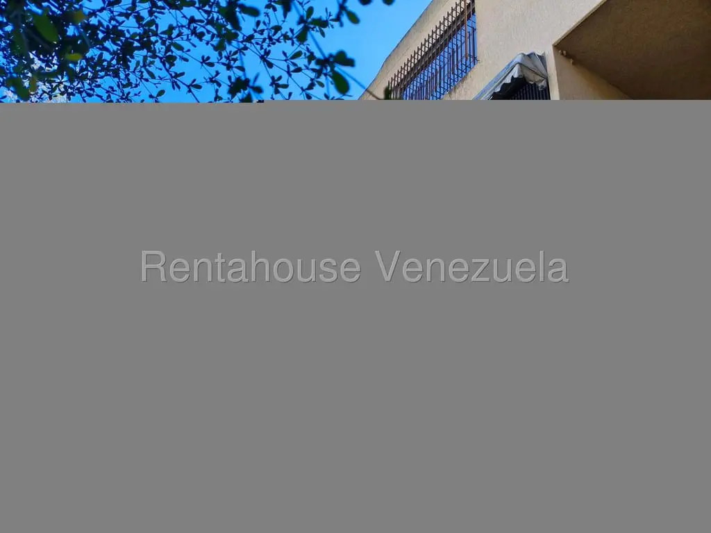 Annex in Los Palos Grandes, Caracas - 1
