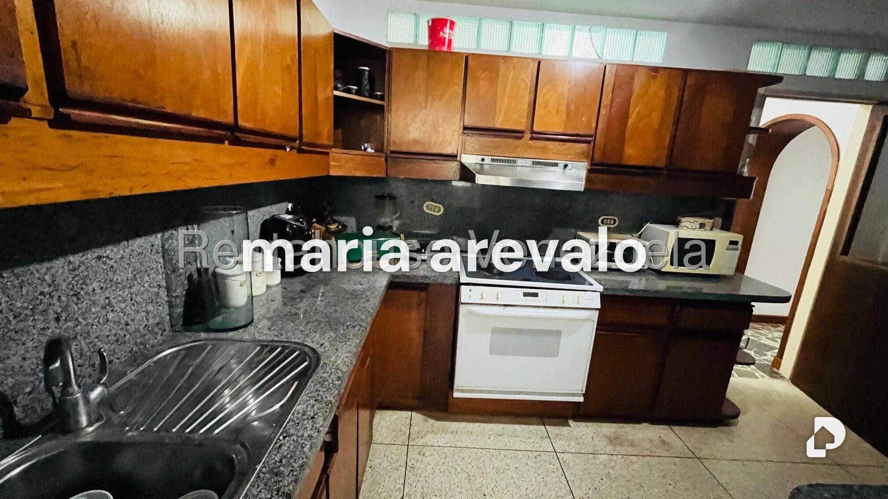 Apartamento en Santa Fe Sur, Caracas – 13