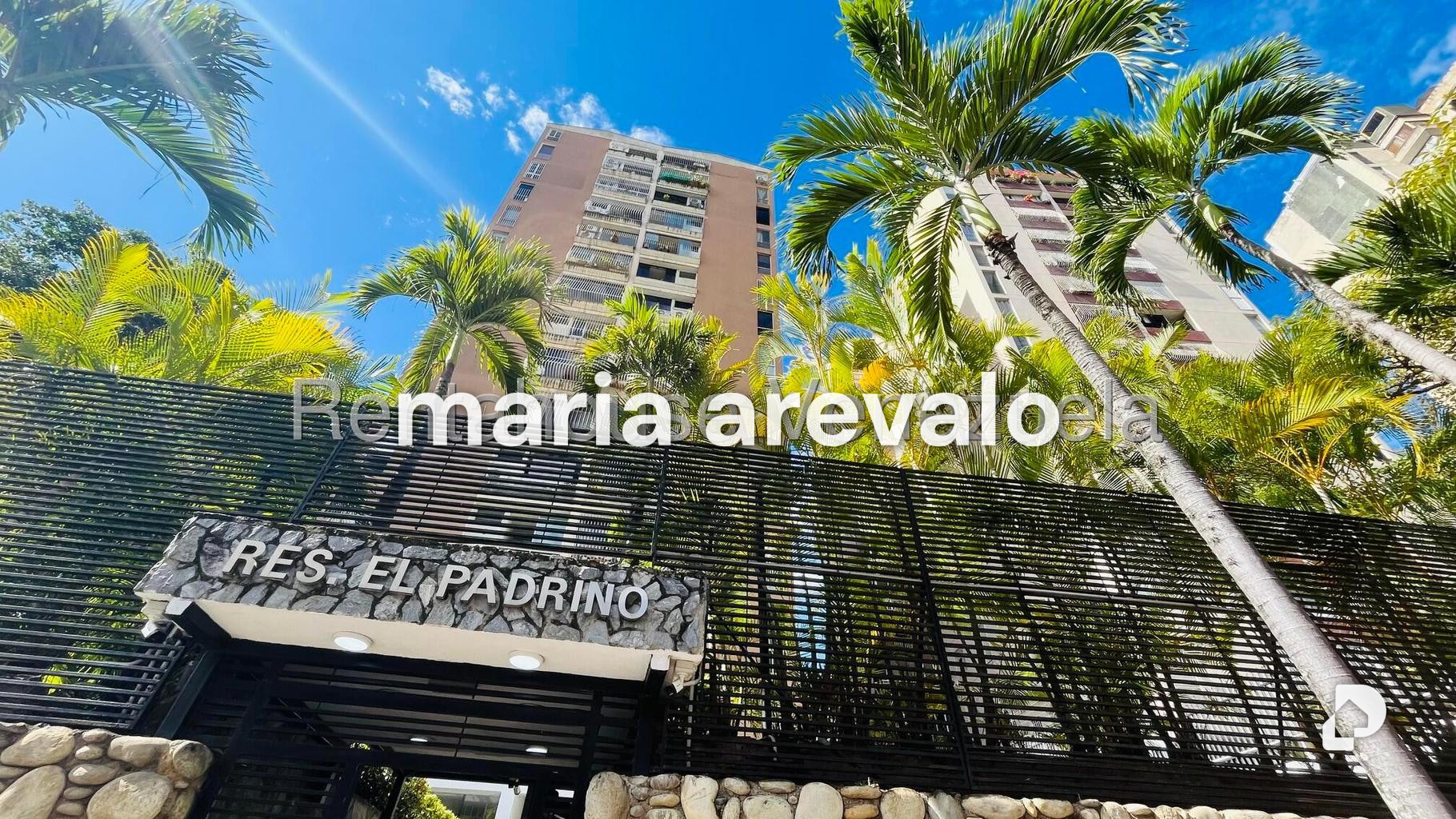 Apartamento en Santa Fe Sur, Caracas – 1