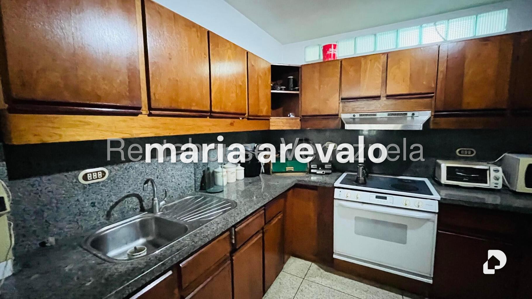 Apartamento en Santa Fe Sur, Caracas – 11