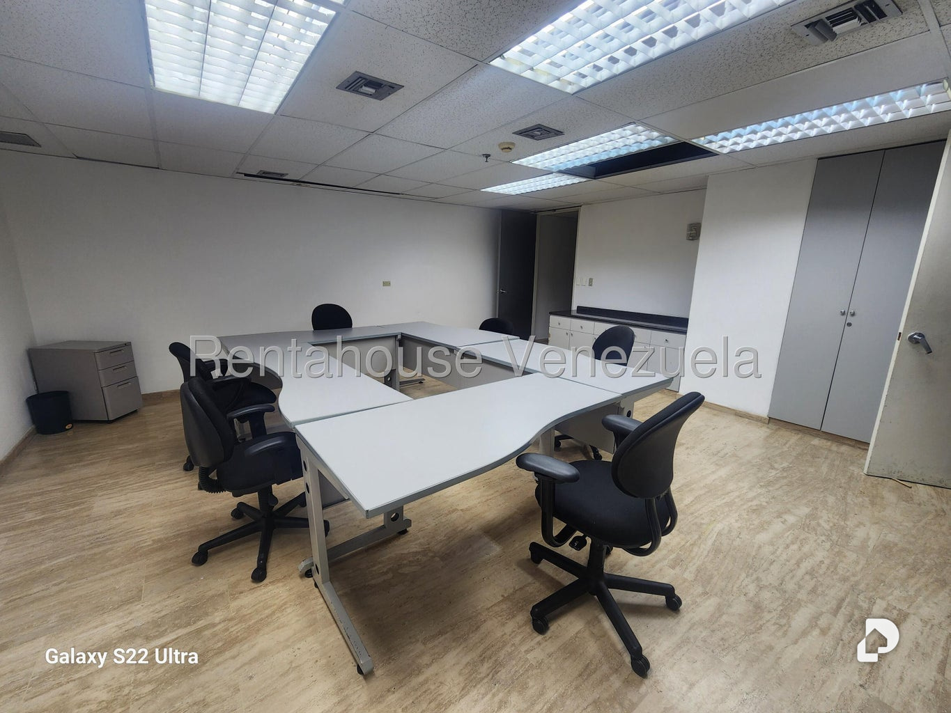 Oficina en El Bosque, Caracas – 14