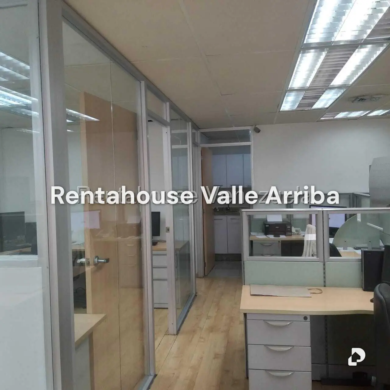 Oficina en Chuao, Caracas – 12