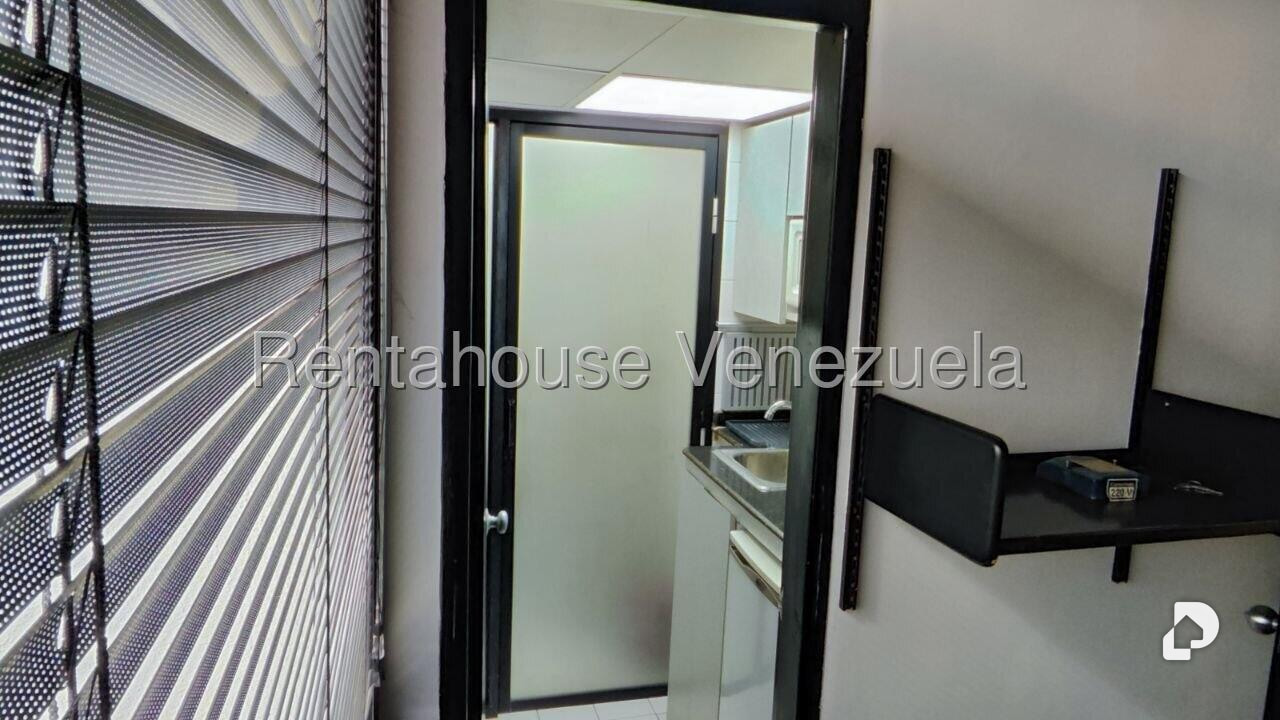 Oficina en Los Samanes, Caracas – 6