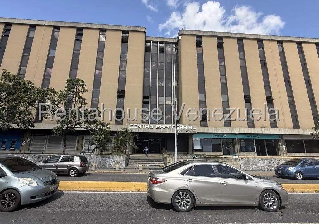 Office in Los Ruices, Caracas - 1