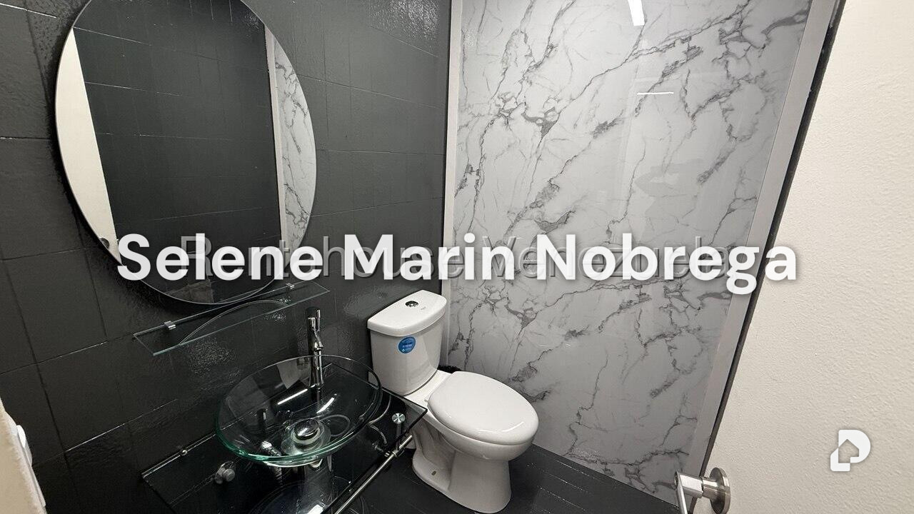 Office in Los Ruices, Caracas – 21