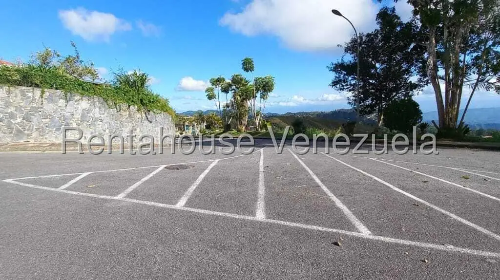 Terreno en San Antonio de Los Altos - 1