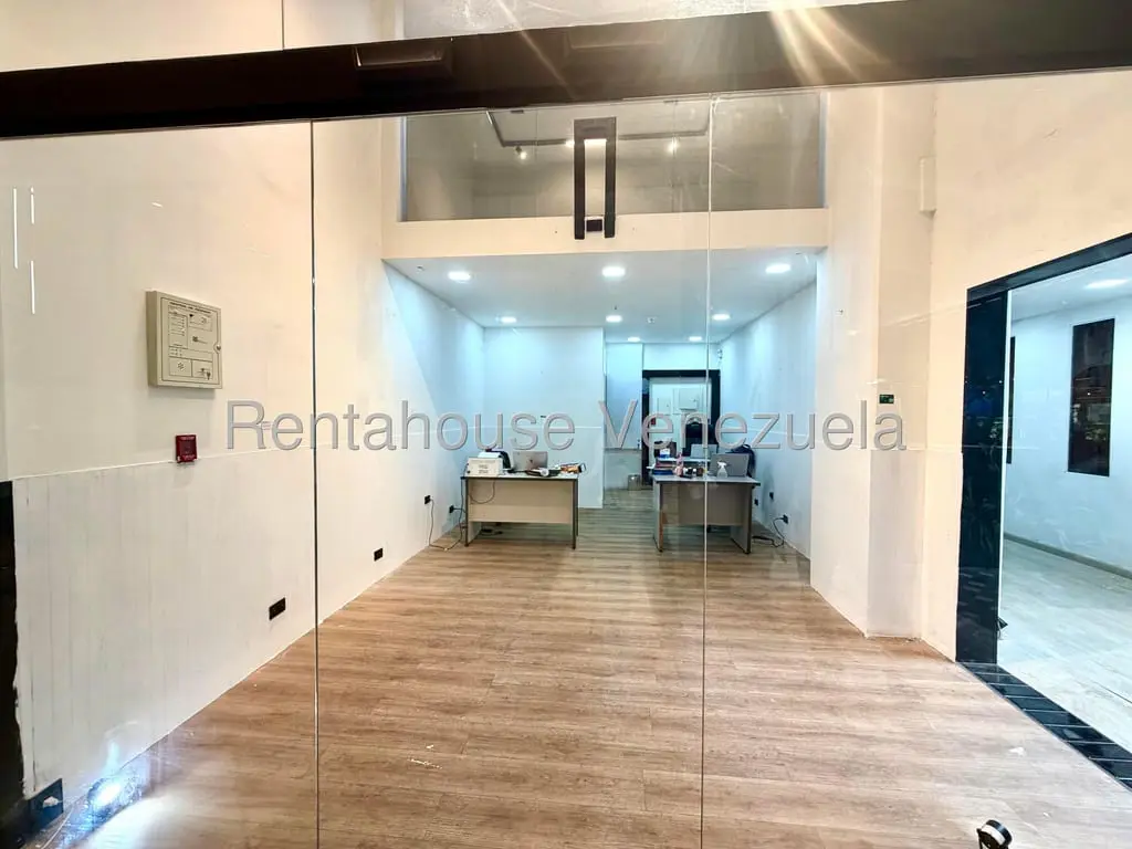 Local comercial en Altamira, Caracas - 1