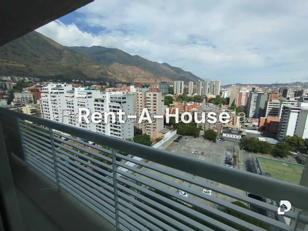 Apartamento en Santa Eduvigis, Caracas – 13