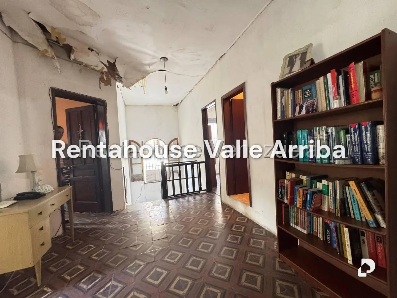 Casa en La Florida, Caracas – 10