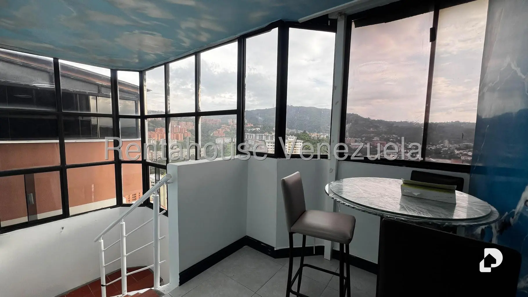 Penthouse en Guaicay, Caracas – 15