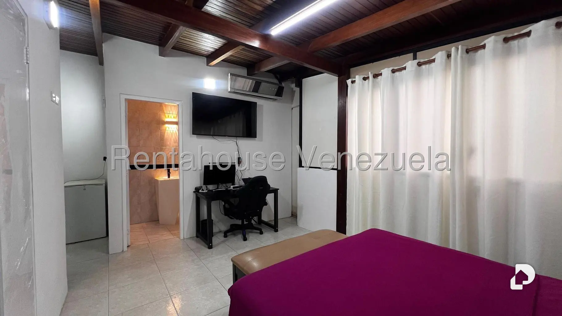 Penthouse en Guaicay, Caracas – 23
