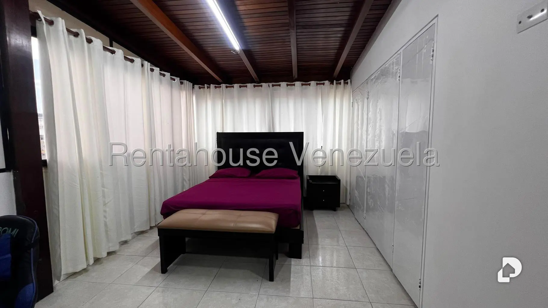 Penthouse en Guaicay, Caracas – 22