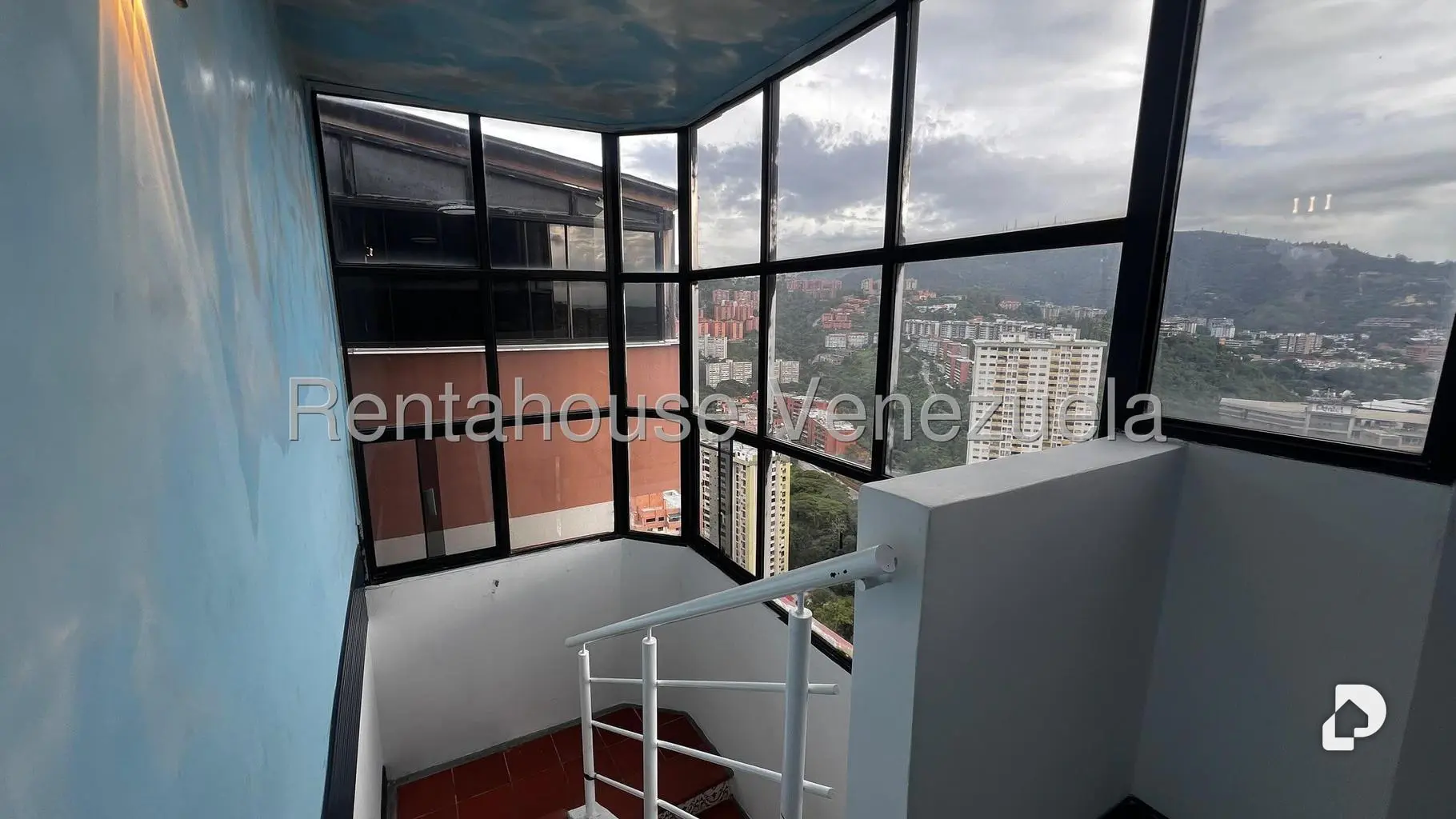 Penthouse en Guaicay, Caracas – 14