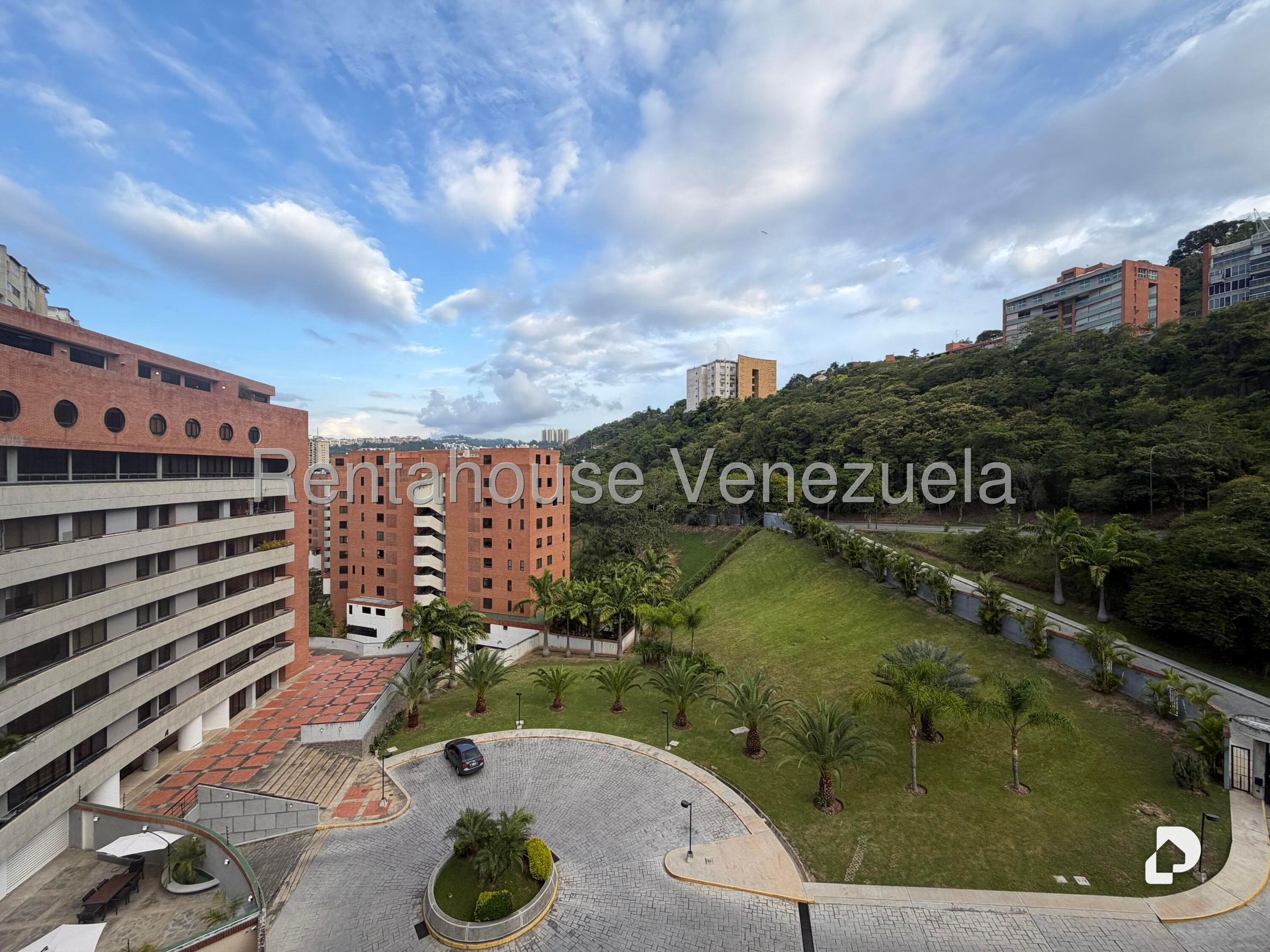 Penthouse en Lomas de La Alameda, Caracas – 2
