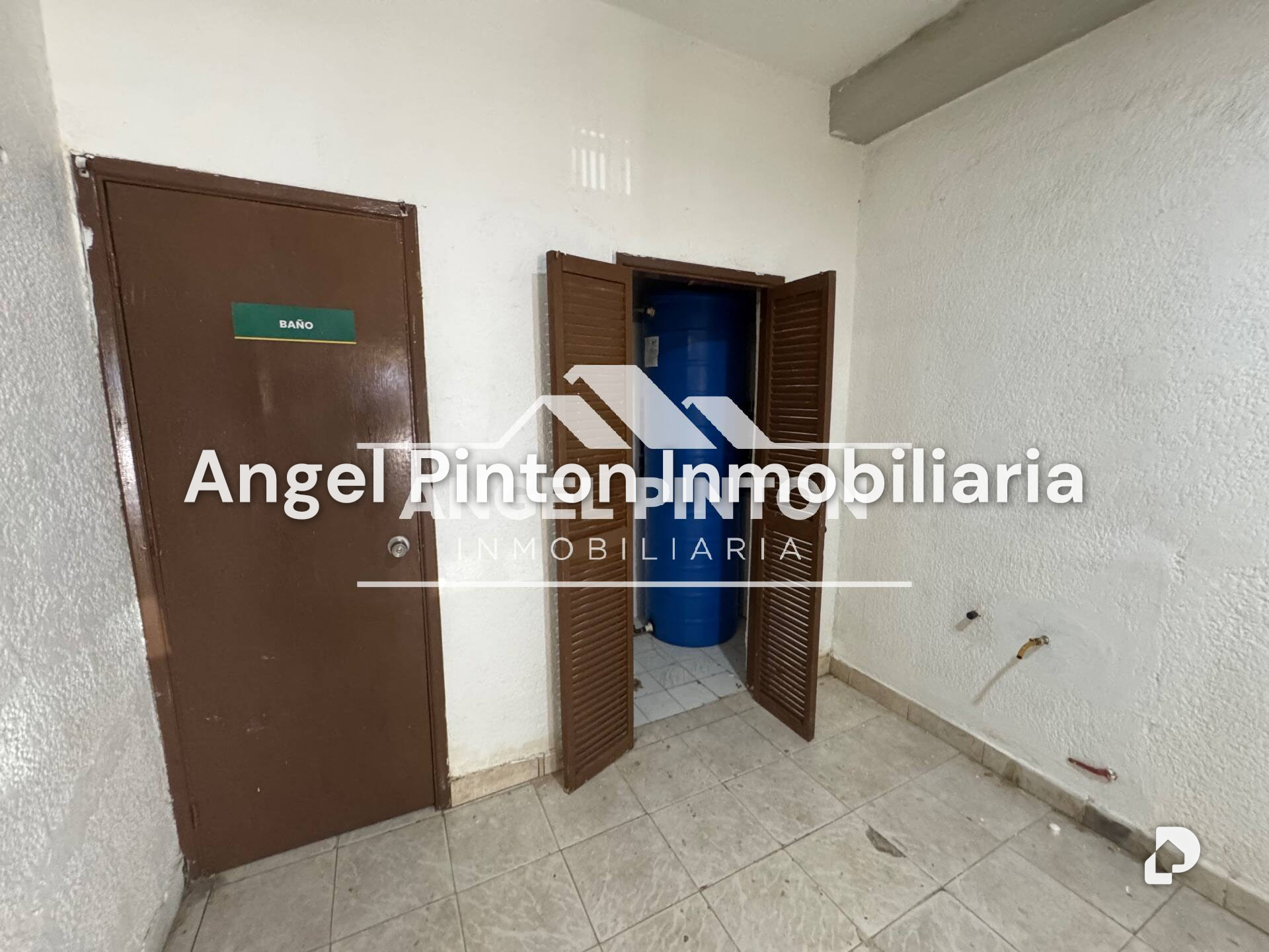 Local comercial en Santa Rita, Maracaibo – 3