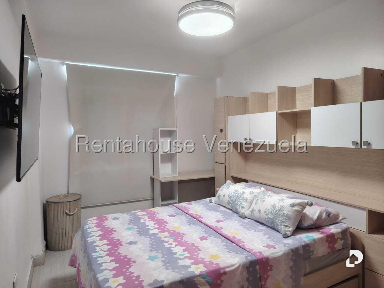 Apartamento en La Florida, Caracas – 13