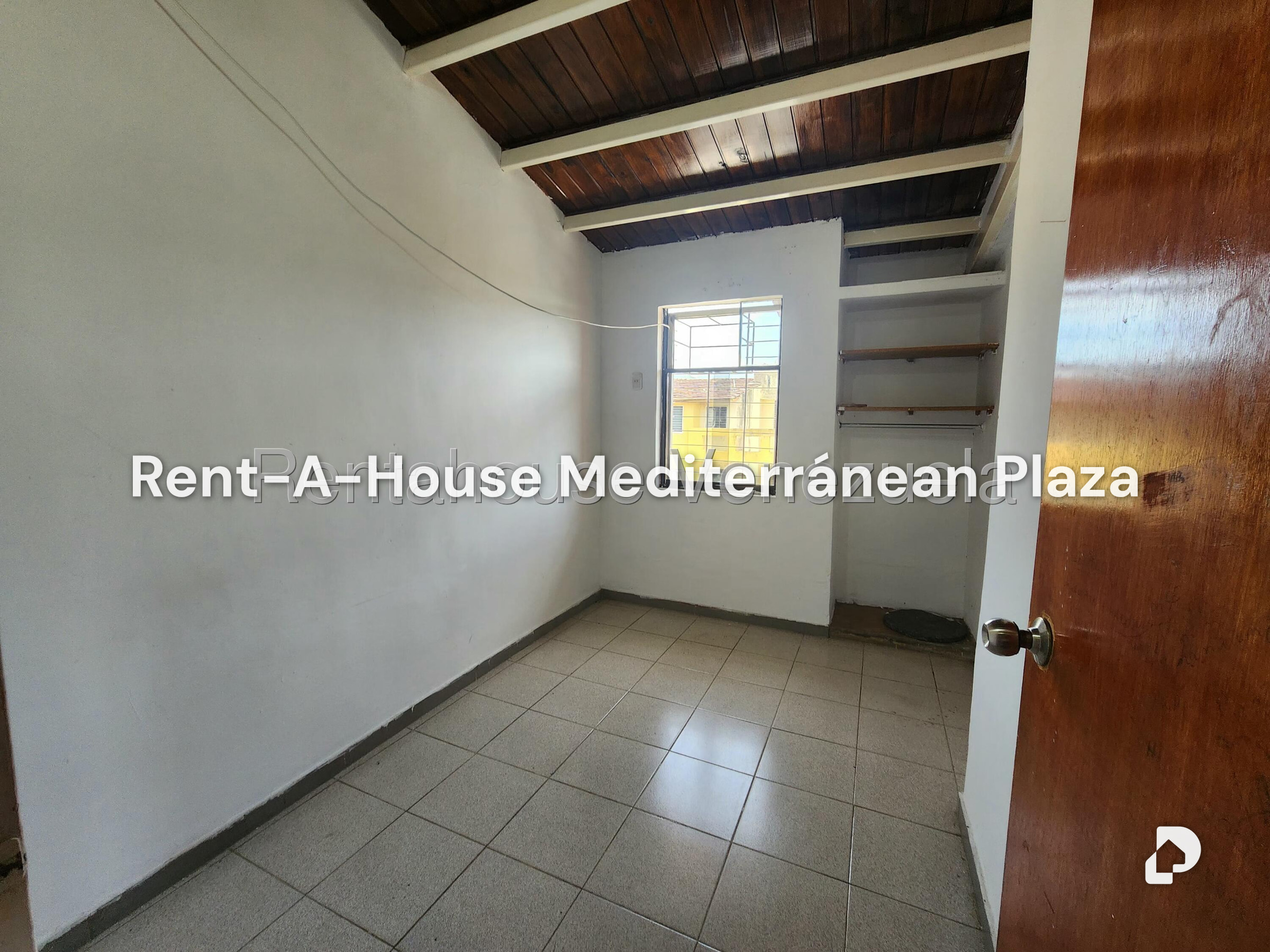 Apartamento en Paraparal, Los Guayos