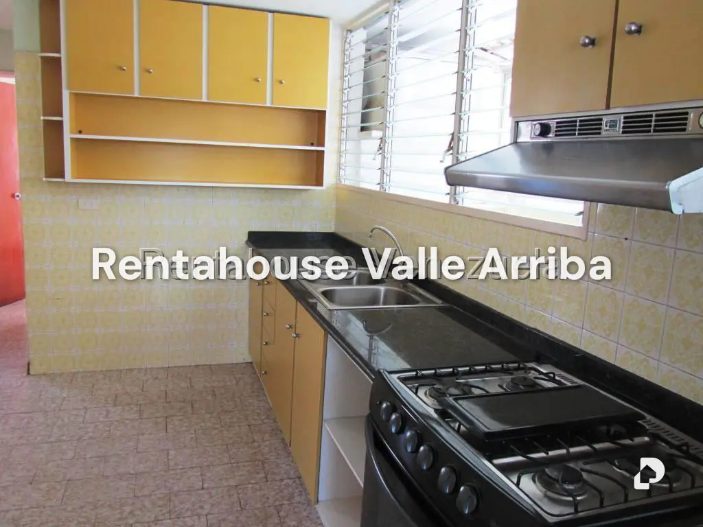 Apartamento en Los Palos Grandes, Caracas – 7