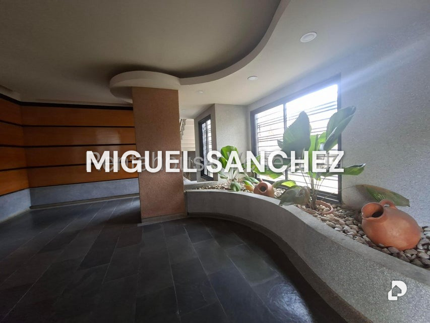 Apartamento en Los Chorros, Caracas – 3