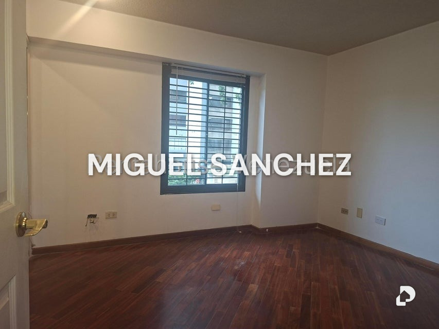 Apartamento en Los Chorros, Caracas – 9