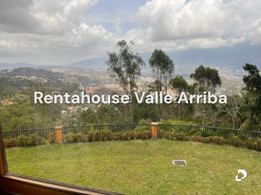 Casa en Alto Hatillo, Caracas – 24