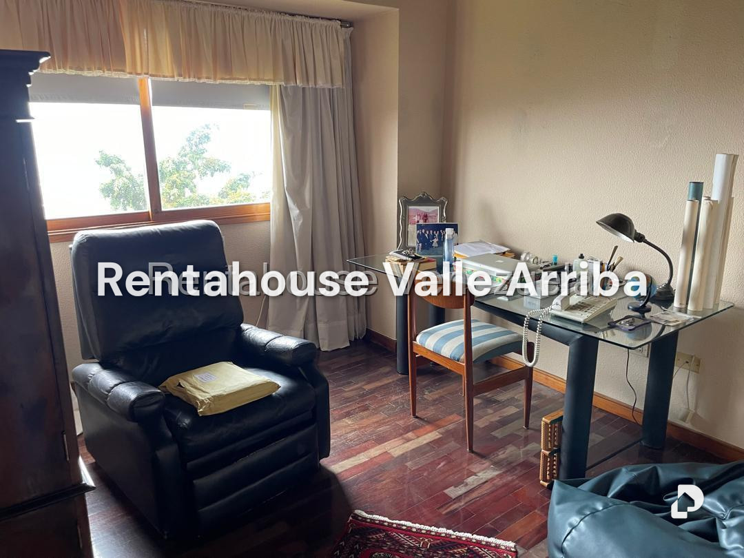 Casa en Alto Hatillo, Caracas – 23