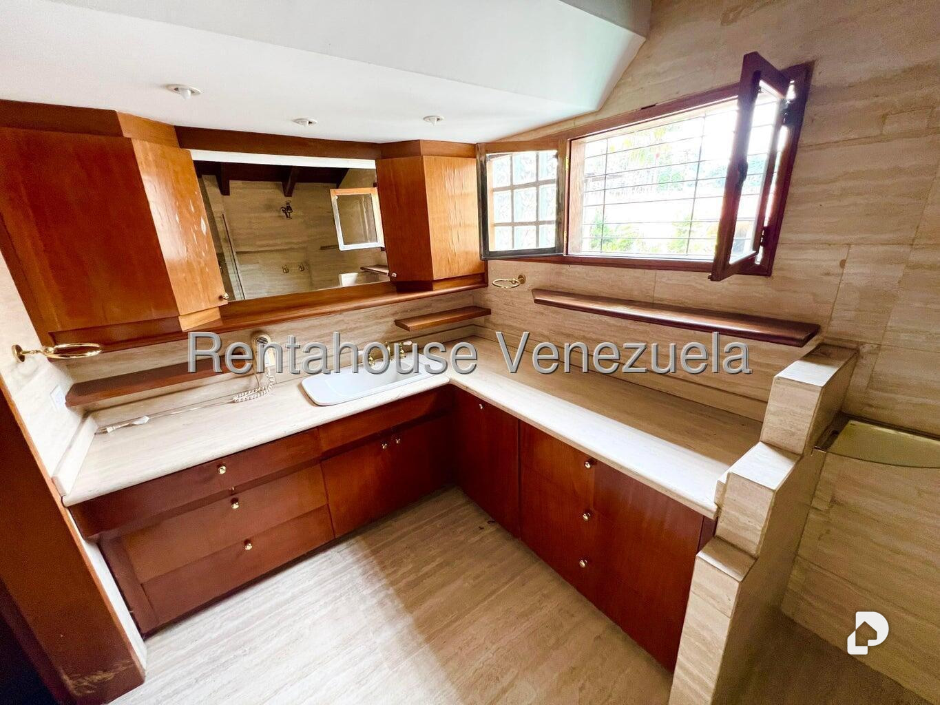 Casa en Los Chorros, Caracas – 22