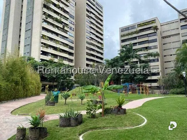 Apartamento en Santa Eduvigis, Caracas – 2